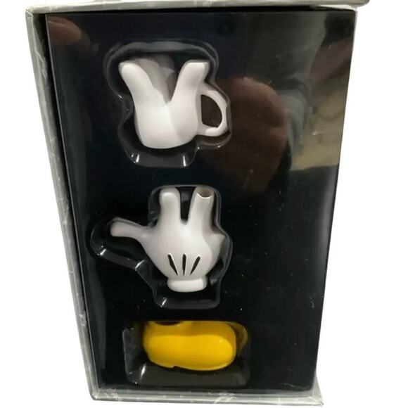 Disney Tea Set Mickey Minnie Mouse Mini Ceramic 7 Piece Set NEW NIB - Picture 5 of 6